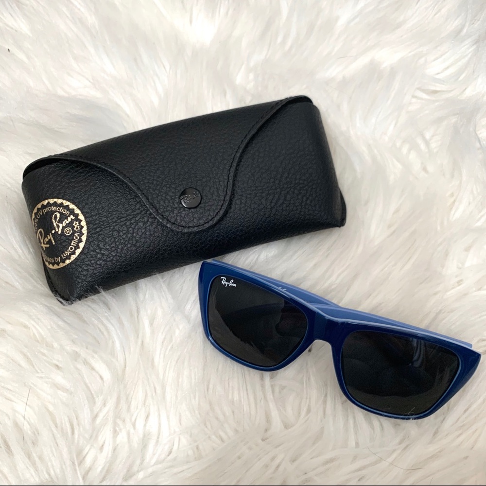 RAY BAN Sunglasses & Case ✨
